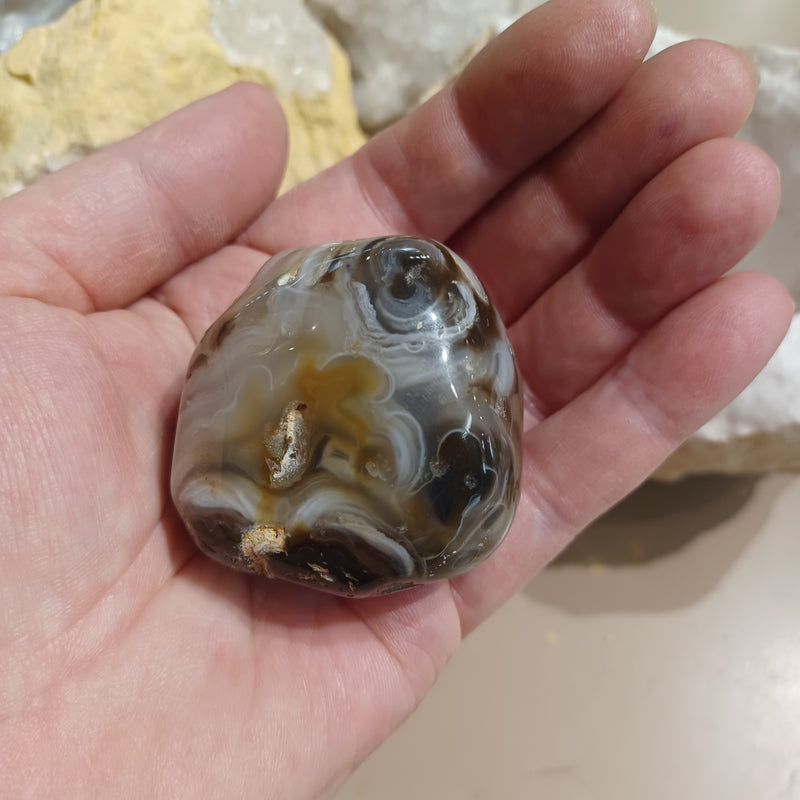 Enhydro Agate